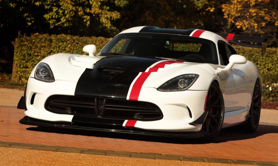  Dodge Viper ACR Concept 2014 года  (фото 2 из 5)
